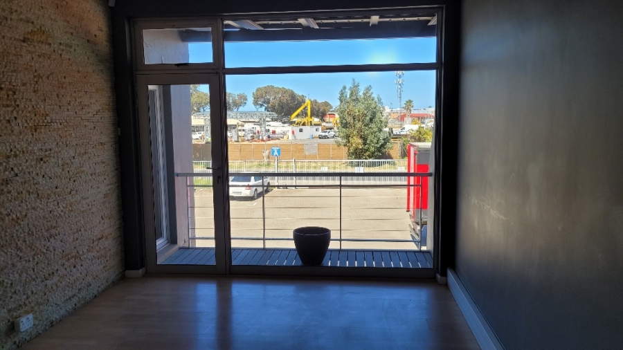 To Let Commercial Property for Rent in Ndabeni Western Cape